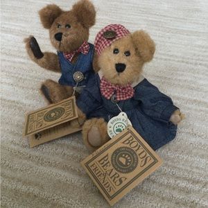 Boyds Bears 7" Raeburn & Eleanor Jointed Brown Bears Denim Vest Bow Tie